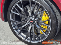 7 SPEED MANUAL TRANSMISSION \ J56 CARBON CERAMIC BRAKE PACKAGE \ LONG BEACH RED TINTCOAT METALLIC PA... (image 8)