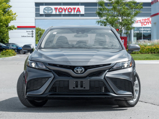 2022 Toyota Camry SE VERY LOW KM / POWER DRIVER SEAT / HEATED... in Cars & Trucks in City of Toronto - Image 2
