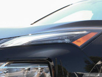 Experience the smooth power of this 2023 Nissan Rogue SV Moonroof, boasting a fuel-efficient turboch... (image 5)