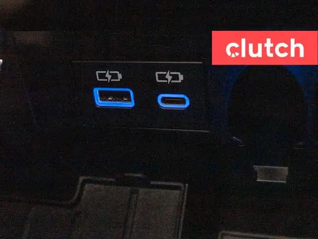 2023 Toyota Tundra Crewmax Limited w/Apple CarPlay, Heated Front in Cars & Trucks in City of Toronto - Image 40