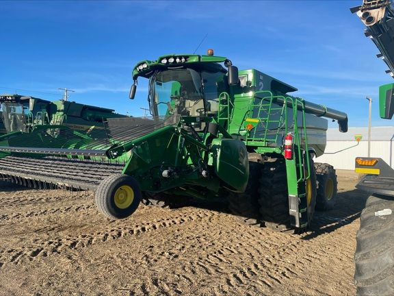 2019 John Deere S780 in Farming Equipment in Prince Albert - Image 2