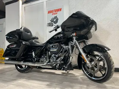 2021 Road Glide, One Owner, Quick Attach Color Matched Tour Pack, 25112 Kms, New Tires In 2023, GTS...