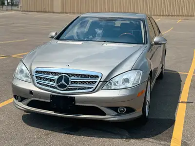 2009 Mercedes-Benz S-Class 4MATIC Timeless Luxury, Exceptional Value Special Price: $7,999 | Price:...