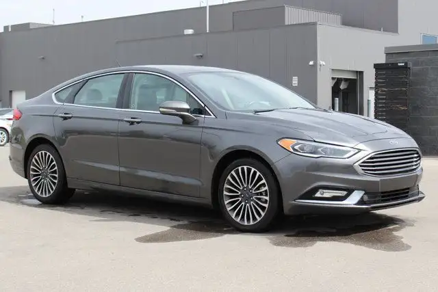 2017 Ford Fusion SE dans Autos et camions dans Calgary - Image 6