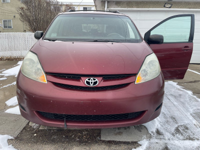 2006 Toyota Sienna LE