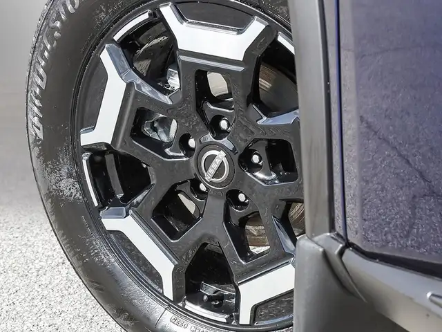 2025 Nissan Rogue 60th ANNIVERSARY EDITION dans Autos et camions dans Belleville - Image 9