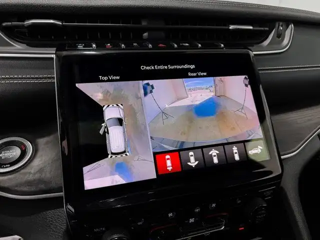 2021 Jeep Grand Cherokee L Limited | Remote Start | Leather in Cars & Trucks in Grande Prairie - Image 18