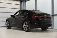 Traction intégrale Audi quattro /Seulement 2200 KM! / Black optics /Apple Carplay + Android Auto / P... (image 6)