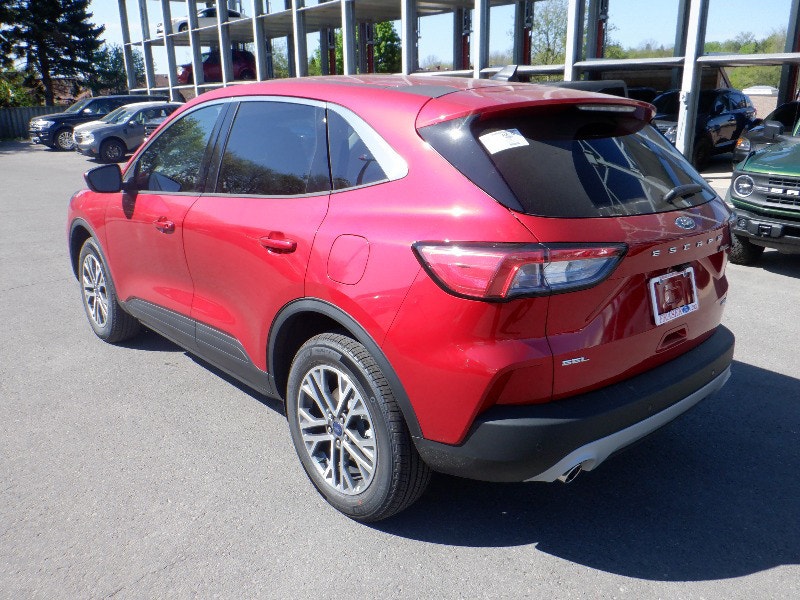  2022 Ford Escape SEL AWD