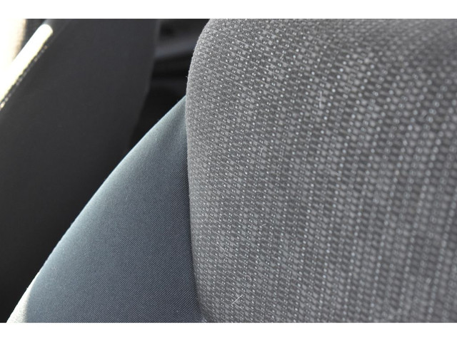 2015 Honda Fit LX in Cars & Trucks in Pembroke - Image 2