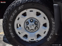 JUST IN! PRICED TO SELL - CLEAN CARFAX NO ACCIDENTS Cummins 5.0L V8 Turbo Diesel engine , producing... (image 5)