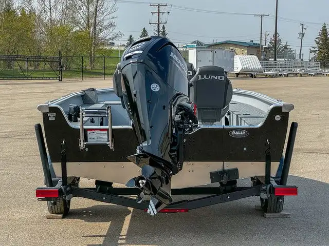 2024 Lund 1875 Alaskan Tiller in Powerboats & Motorboats in Prince Albert - Image 10