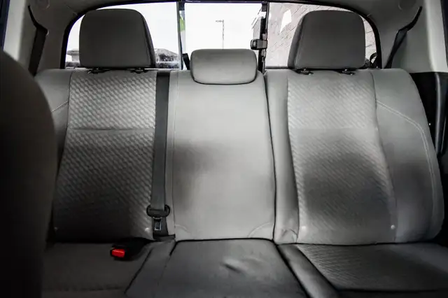 2022 Toyota Tacoma SR5 • SIDE STEPS • HEATED SEATS • CP/AA in Cars & Trucks in Kingston - Image 29