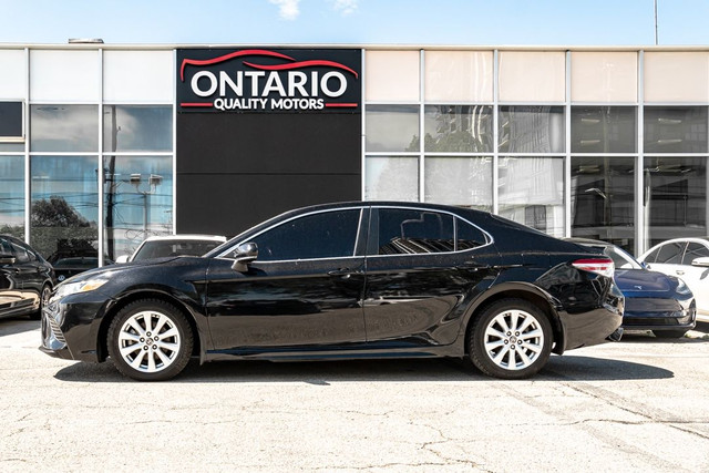 2020 Toyota Camry SE | HEATED SEATS | CAM | CARPLAY | in Cars & Trucks in City of Toronto - Image 3
