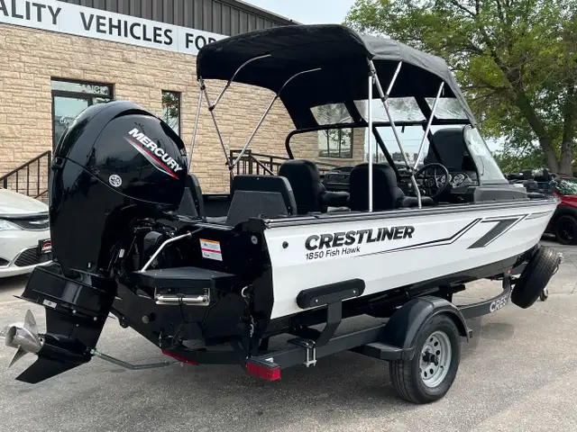 2022 Crestliner 1850 Fish Hawk 150HP MERC/TRAILER INC - 43 HRS in Powerboats & Motorboats in Winnipeg - Image 15