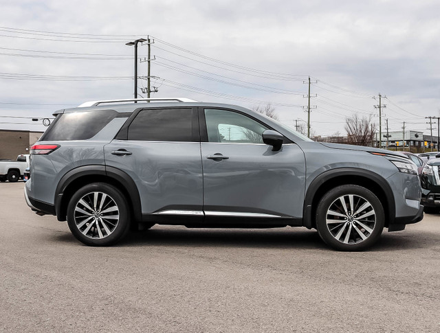 2024 Nissan Pathfinder Platinum WITH CAPTAIN SEATS 3.5L V6 AWD ! in Cars & Trucks in Kitchener / Waterloo - Image 3