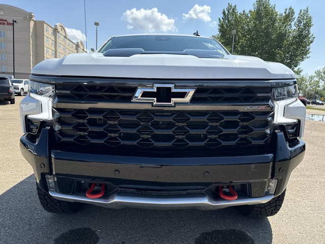 2025 Chevrolet Silverado 1500 ZR2 in Cars & Trucks in Edmonton - Image 3