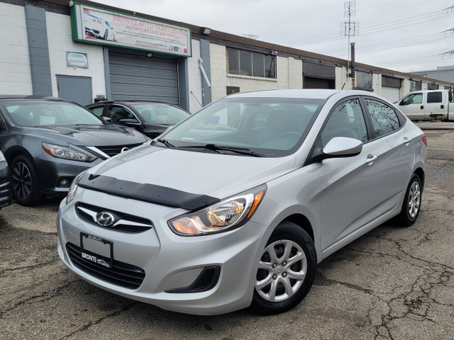 2013 Hyundai Accent GLS DEALER SERVICED -NO ACCIDENTS -CERTIFIED in Cars & Trucks in Hamilton