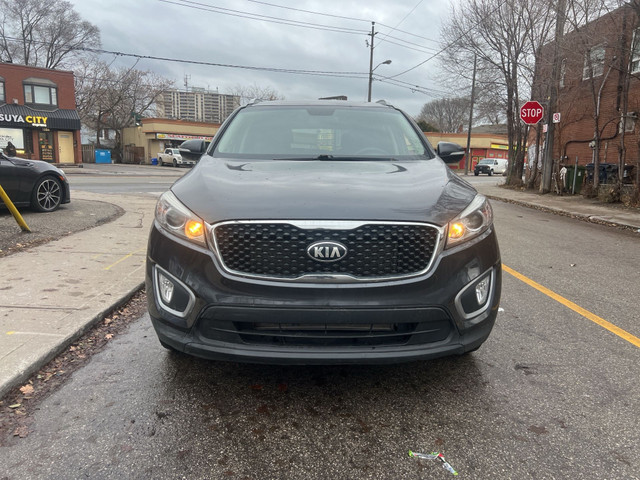 2016 Kia Sorento AWD 2.4L LX in Cars & Trucks in City of Toronto - Image 2