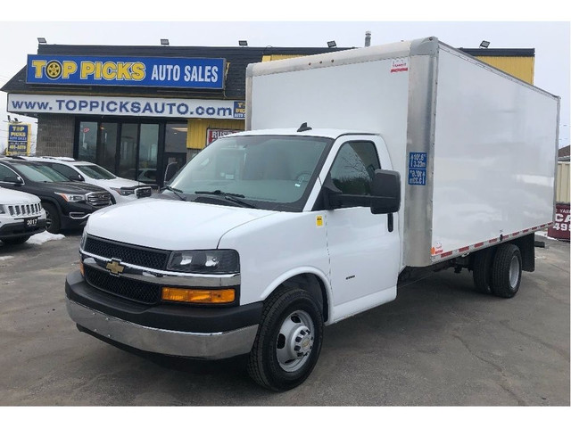  2020 Chevrolet Express 3500 16 FOOT CUBE...LOW KMS, CERTIFIED,  in Cars & Trucks in North Bay