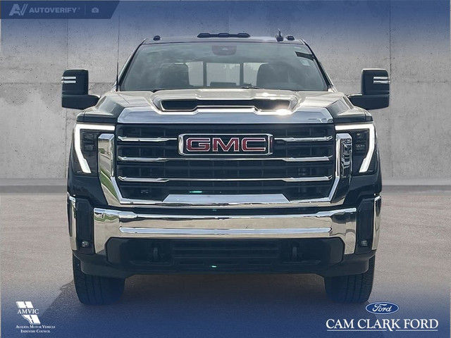2024 GMC Sierra 3500HD SLE ONE OWNER, 8FT BOX, REMOTE START,... in Cars & Trucks in Red Deer - Image 2