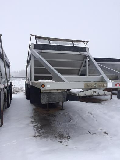 2016 Loadline 42’ Tridem Clam Dump in Heavy Equipment in St. Albert - Image 3