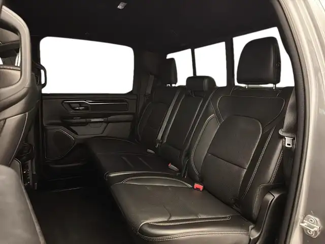 2022 Ram 1500 Sport GT Crew Cab 22 POUCES NIGHT EDITON LEVEL 2 in Cars & Trucks in Laval / North Shore - Image 11