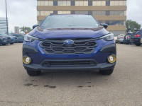 Low Mileage, Heated Steering Wheel, Blind Spot Detection, Proximity Key, Heated Seats, Apple CarPlay... (image 3)