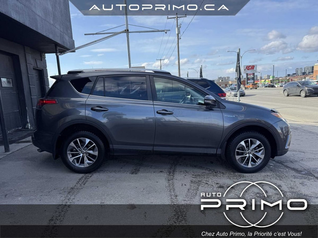 2016 Toyota RAV4 Hybride AWD Automatique avec Toit Ouvrant Camér in Cars & Trucks in Laval / North Shore - Image 4