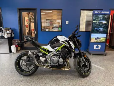 KAWASAKI Z 900 2019 Livraison partout au Québec et au Nouveau Brunswick. Plusieurs options de garant...
