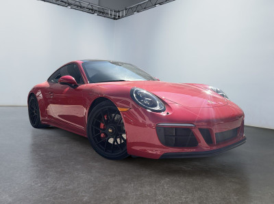 2017 Porsche 911 4-GTS+PREMIUM+CARMINE+PDK+++CLEAN