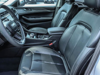 2023 Jeep Grand Cherokee L Limited | 7-Passenger | Black appearance pkg | Only 27,999 km Orr Motors... (image 7)