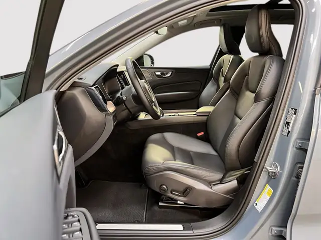 2024 Volvo XC60 B5 PLUS DARK CUIR TOIT PANO NAV 4RM in Cars & Trucks in Laval / North Shore - Image 8
