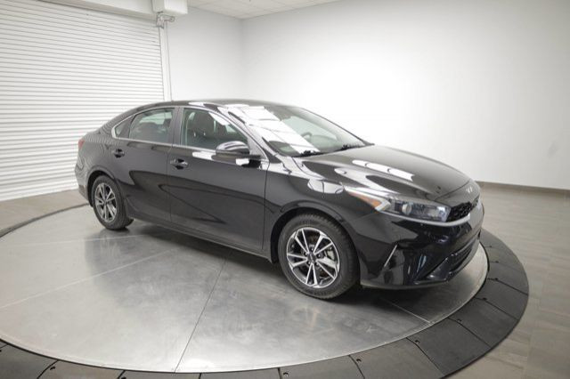 2022 Kia Forte EX in Cars & Trucks in Calgary
