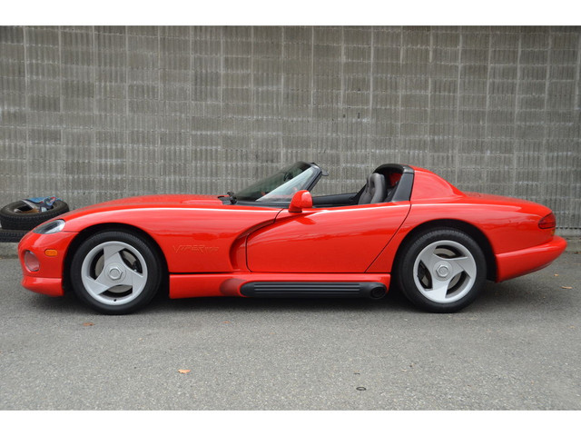  1994 Dodge Viper RT/10 Convertible | 25600 Kms | 400 Horsepower in Cars & Trucks in Burnaby/New Westminster - Image 3