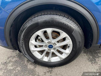- ONE OWNER - ACCIDENT FREE - HEATED CLOTH SEATS - HEATED STEERING WHEEL - REMOTE START - ADAPTIVE C... (image 9)