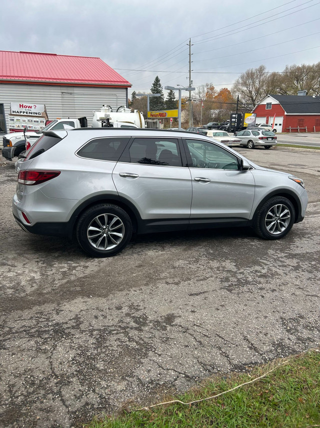 2017 Hyundai Santa Fe XL Premium in Cars & Trucks in Kawartha Lakes - Image 3