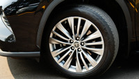 Check out this sleek 2022 Toyota Highlander Hybrid Platinum AWD with only 45,000 kms on it! This sty... (image 7)
