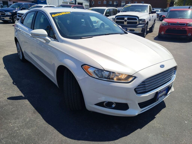 2016 Ford Fusion SE ALL WHEEL DRIVE!!! in Cars & Trucks in Sarnia - Image 3