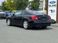 This 2008 Nissan Altima 2.5S has a Black Exterior and Black Interior with seating for 5. Equipped wi... (image 5)