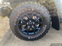 This Jeep Wrangler boasts a Intercooled Turbo Premium Unleaded I-4 2.0 L/122 engine powering this Au... (image 9)