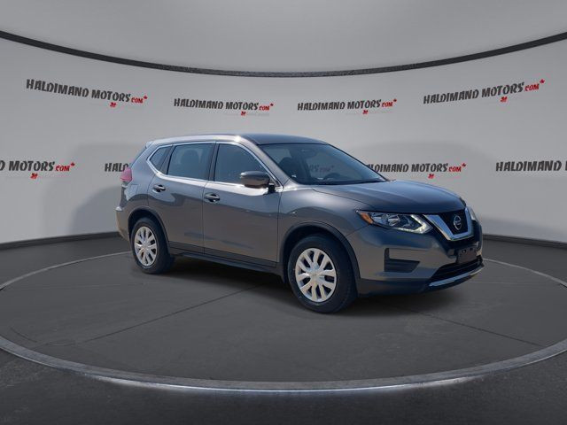 2019 Nissan Rogue in Cars & Trucks in Hamilton - Image 2