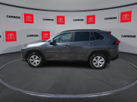 Low Mileage, Heated Seats, Apple CarPlay, Android Auto, Blind Spot Monitoring, Lane Keep Assist! Rad... (image 4)