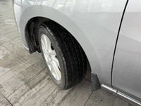 CLIMATE CONTROL, KEYLESS ENTRY, ALUMINUM WHEELS, BRAKE ASSIST, STABILITY CONTROL Presto! What's this... (image 8)