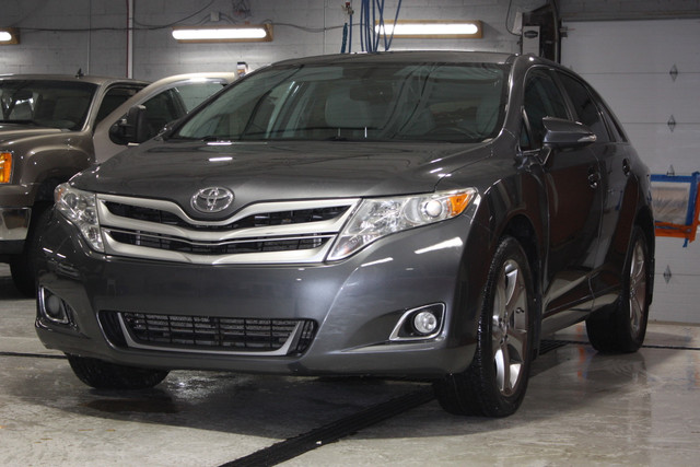 2014 Toyota Venza LE AWD in Cars & Trucks in City of Montréal - Image 3