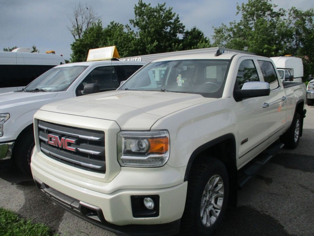 2015 GMC Sierra 1500 SLE crewcab 4x4 financement in Cars & Trucks in Laval / North Shore