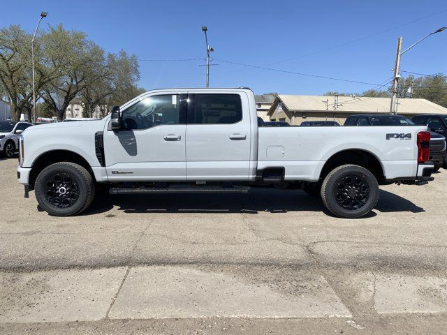 2025 Ford Super Duty F-350 SRW Lariat | Crew Cab 176 in Cars & Trucks in Edmonton - Image 3