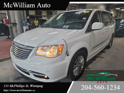 2016 Chrysler Town & Country 4dr Wgn
