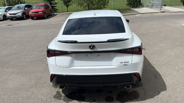 2022 Lexus IS 300 AWD F SPORT, Carplay in Cars & Trucks in Calgary - Image 4