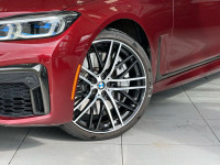 2022 BMW 750i xDrive AWD 8-Speed Automatic V8 EXTERIOR - AVENTURINE RED III METALLIC INTERIOR - COGN... (image 1)